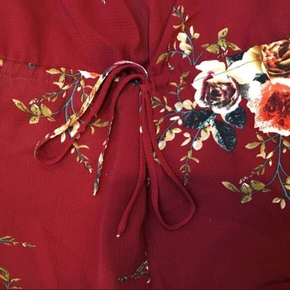 🎉HP! 🎉 Haute Rogue Red Floral Romper - Picture 12 of 14